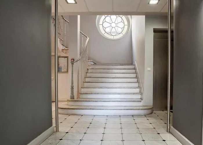 公寓 Small Duplex - Downtown - Close To Beaches 尼斯