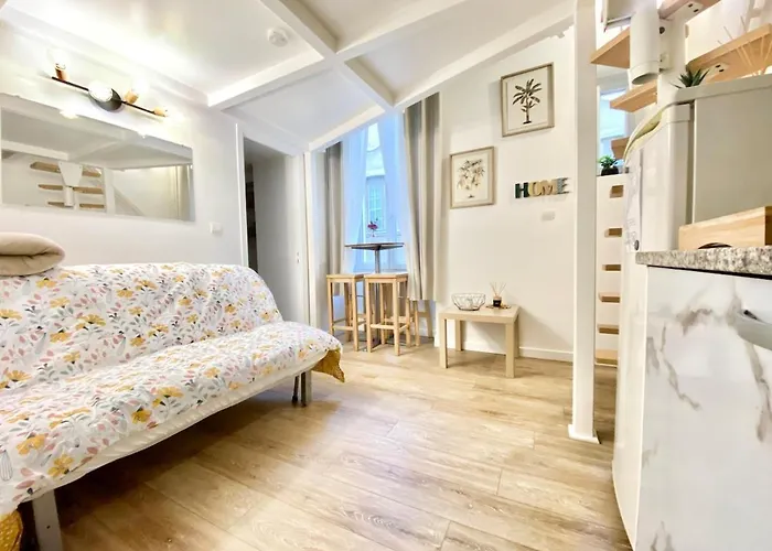 Small Duplex - Downtown - Close To Beaches Appartement *