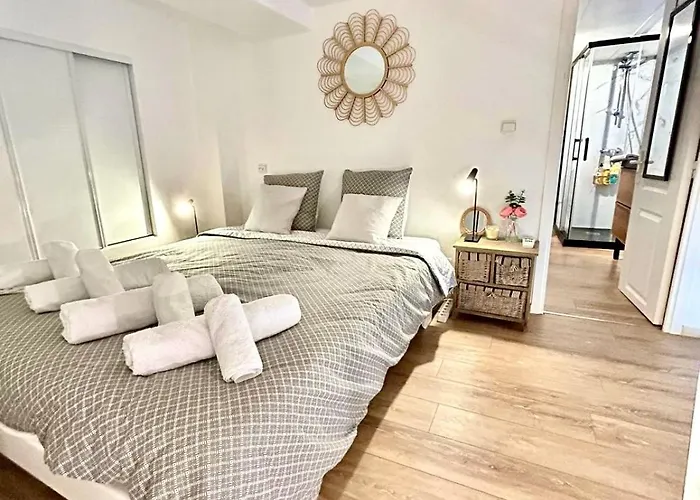 Appartement Small Duplex - Downtown - Close To Beaches Nice
